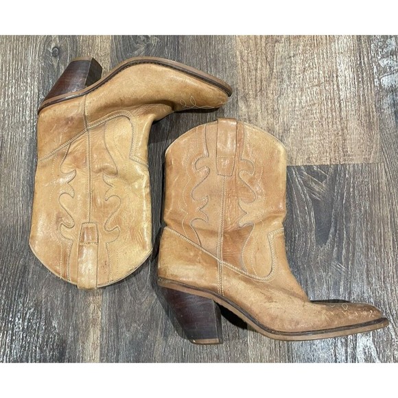 Vintage Western Boots Womens Tan Leather stacked heel Boots Size 7.5M boho - Picture 2 of 8